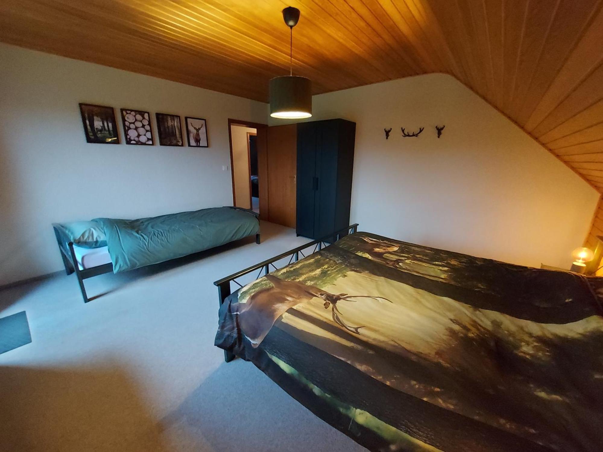 Ferienhaus Hescheld With Private Jacuzzi Hellenthal Eksteriør billede