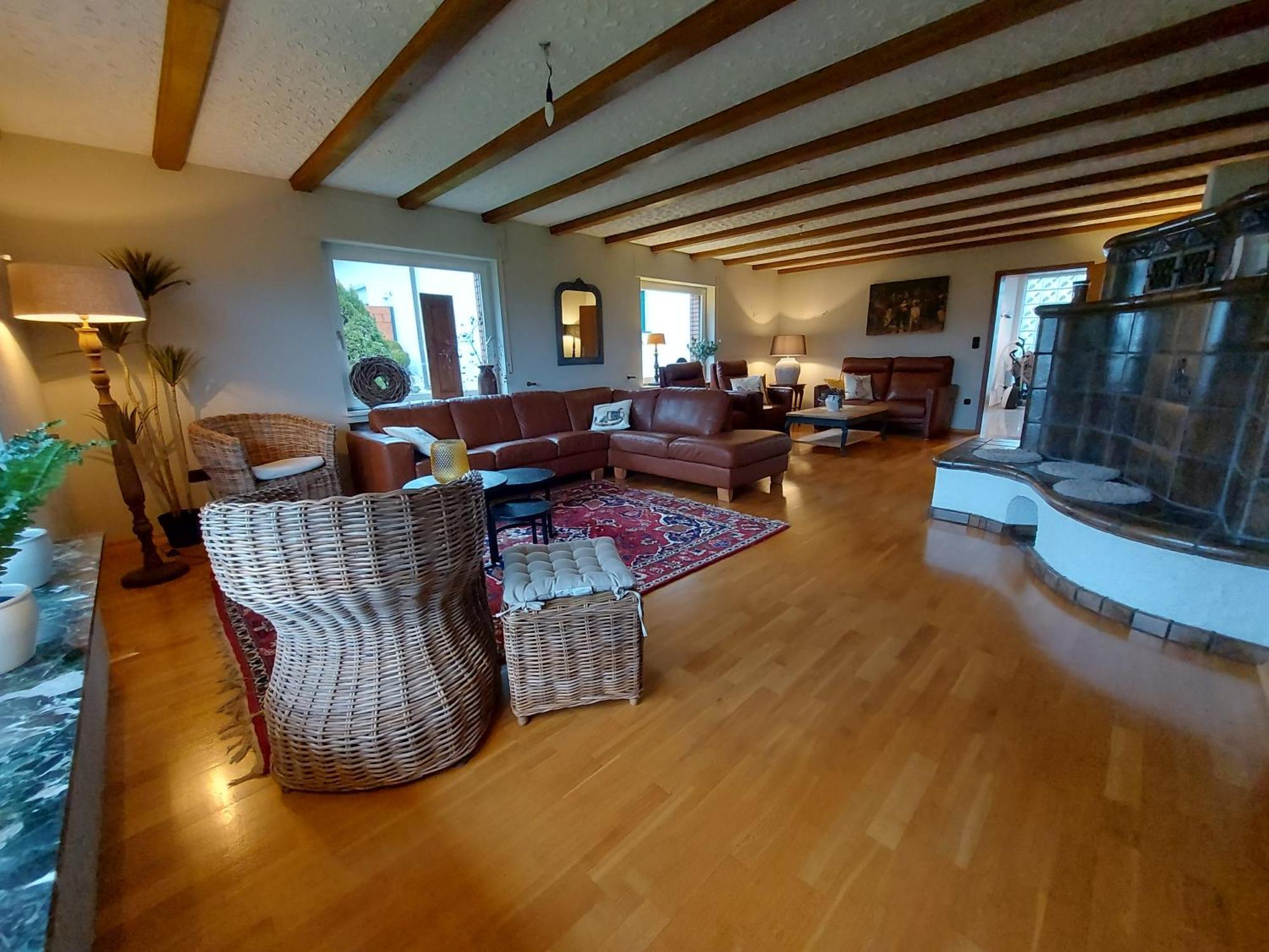Ferienhaus Hescheld With Private Jacuzzi Hellenthal Eksteriør billede