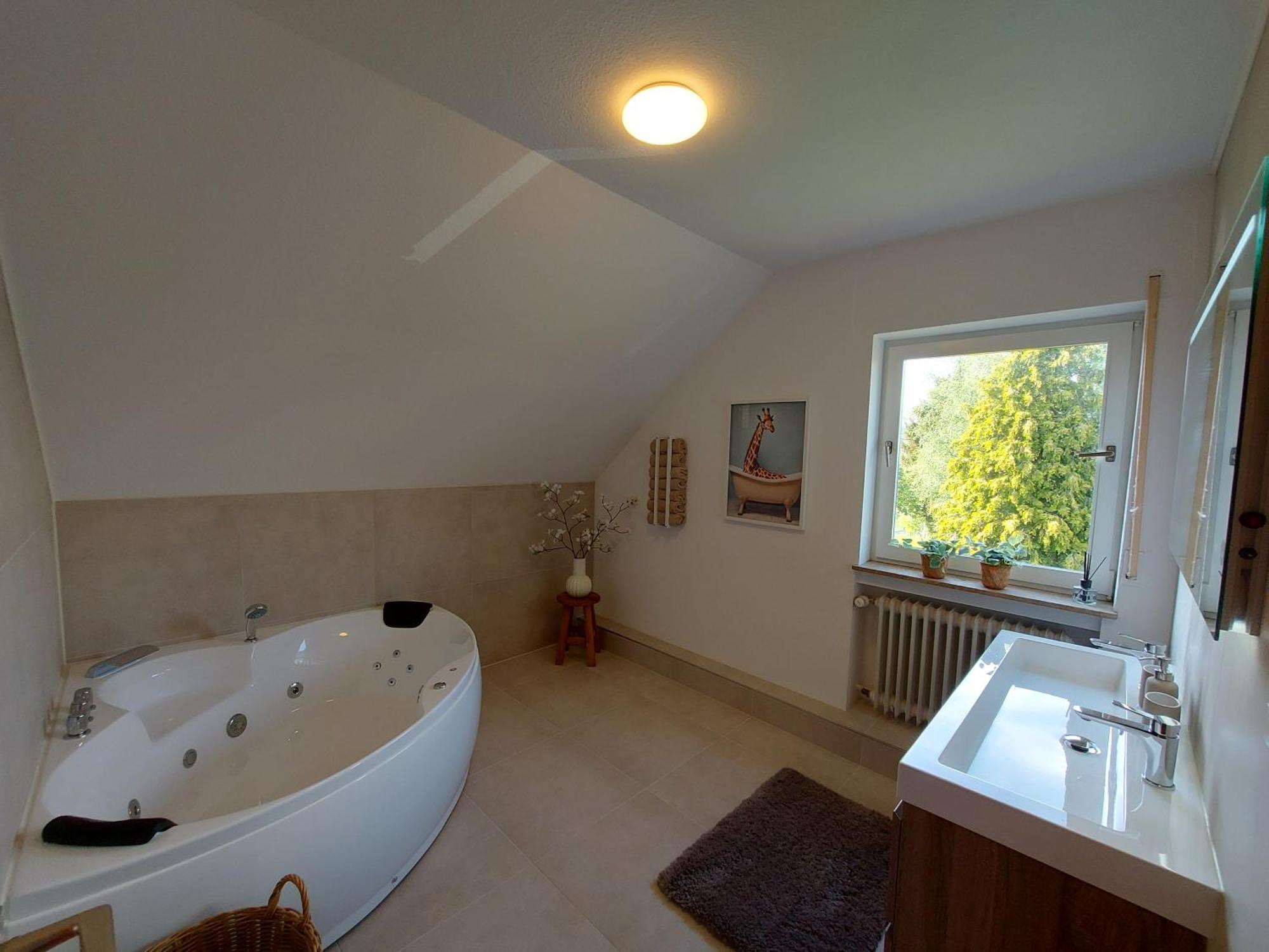 Ferienhaus Hescheld With Private Jacuzzi Hellenthal Eksteriør billede