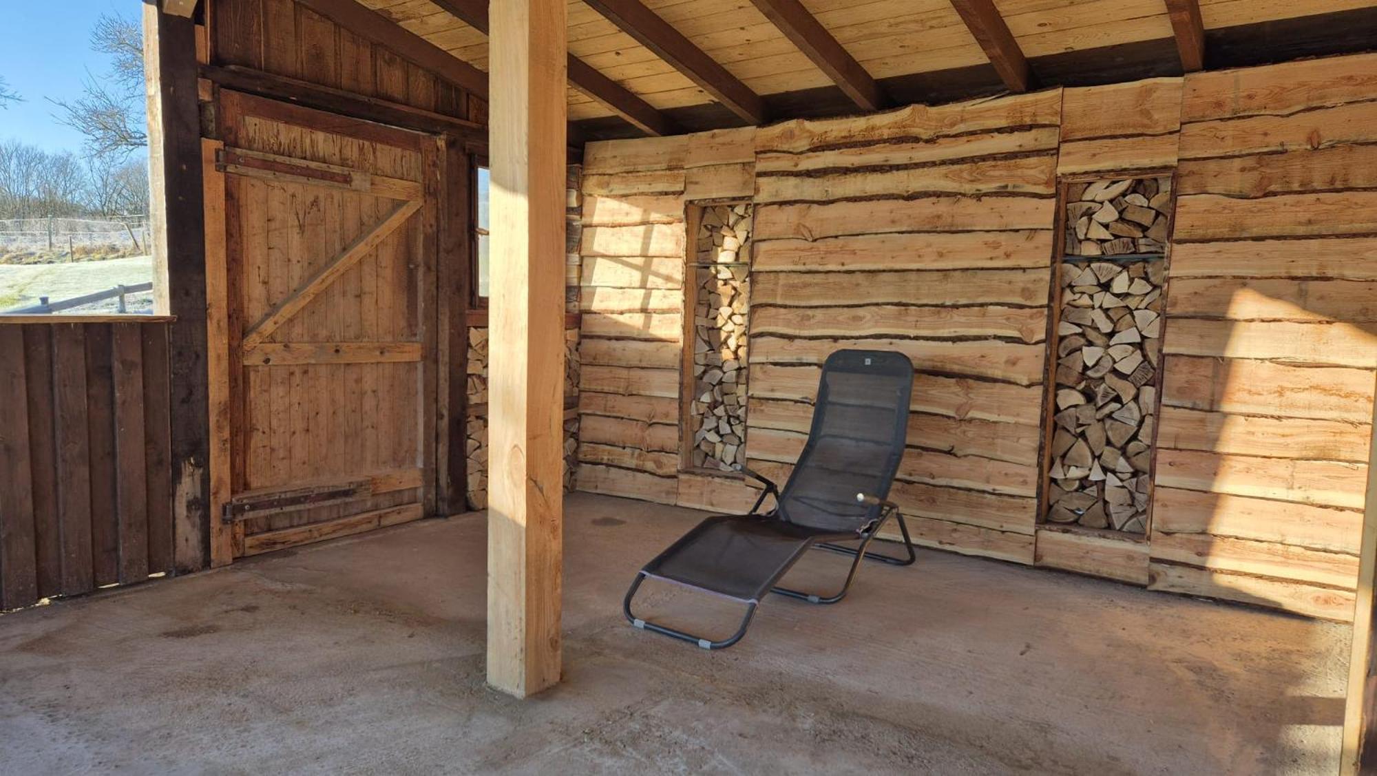Ferienhaus Hescheld With Private Jacuzzi Hellenthal Eksteriør billede